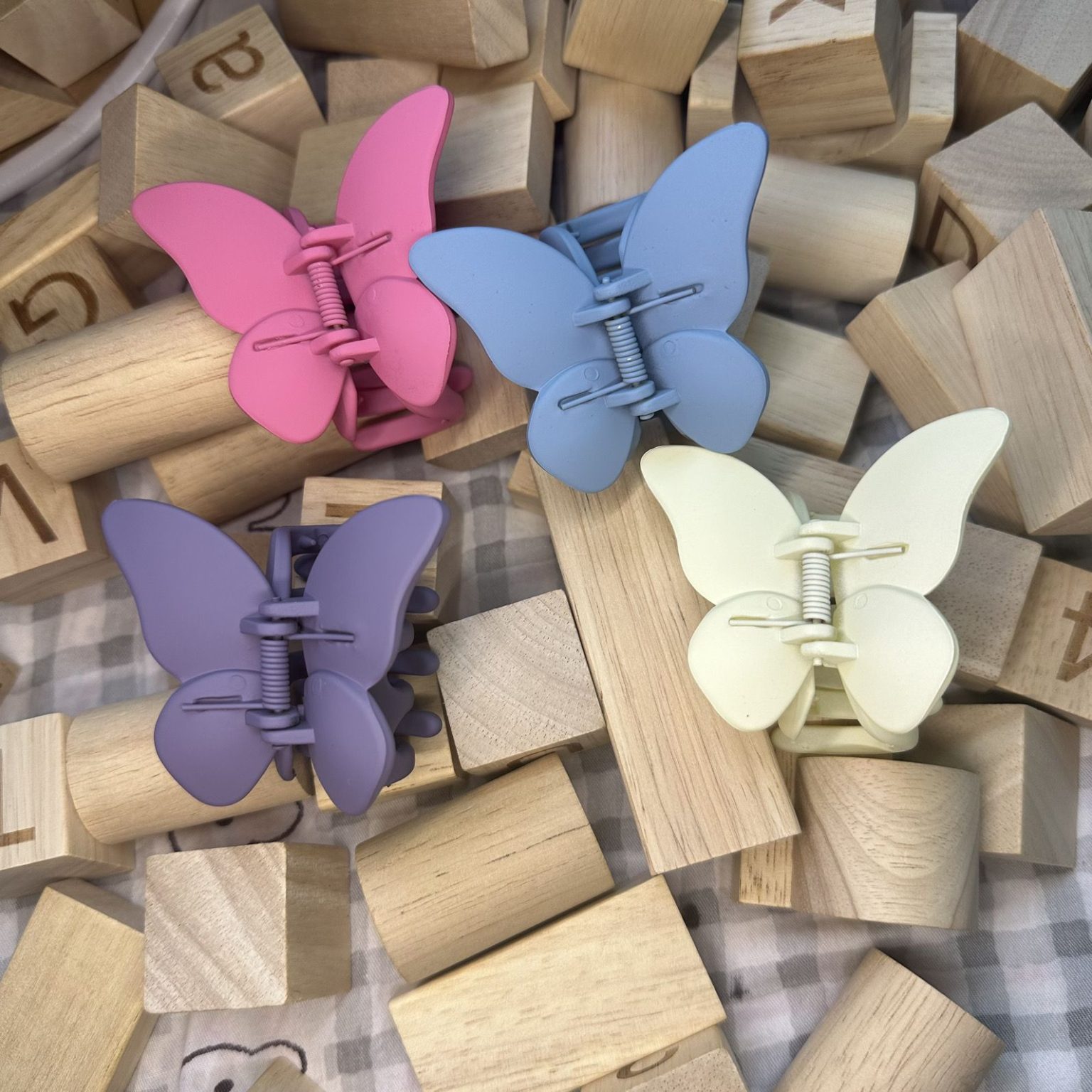 Simplistic Clips Simple Dream Butterfly Claw Clips – WeWeGirls Official